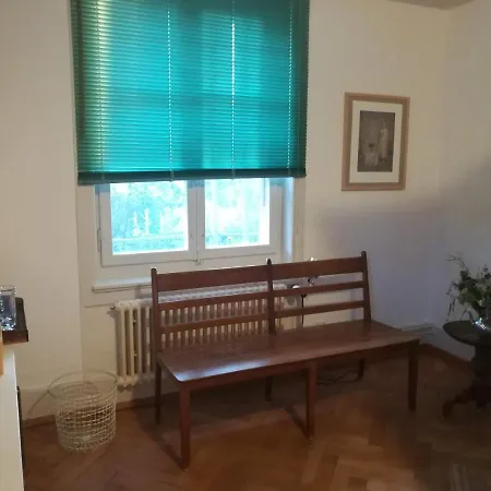 Bed & Breakfast Machbar