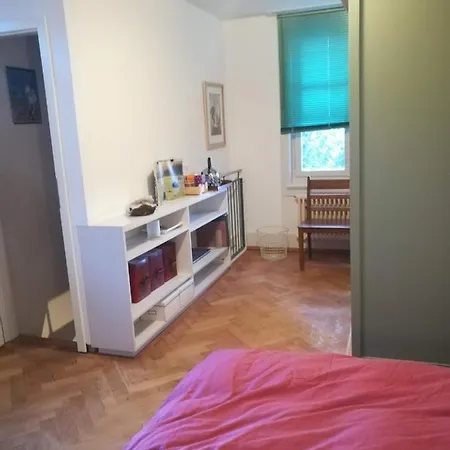 Bed & Breakfast Machbar *
